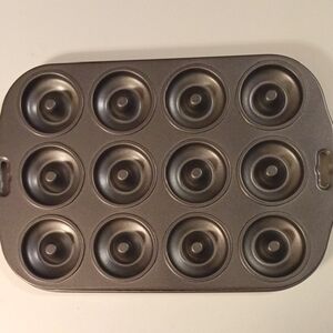 Avon Non-Stick Donut Pan - Silver